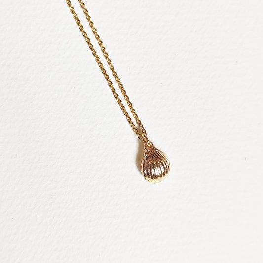 Pearl Oyster Necklace
