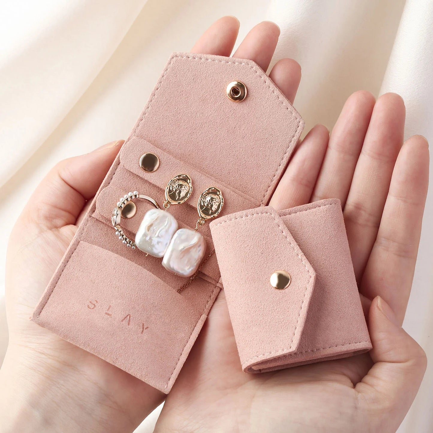 SLAY® Mini Jewelry Roll