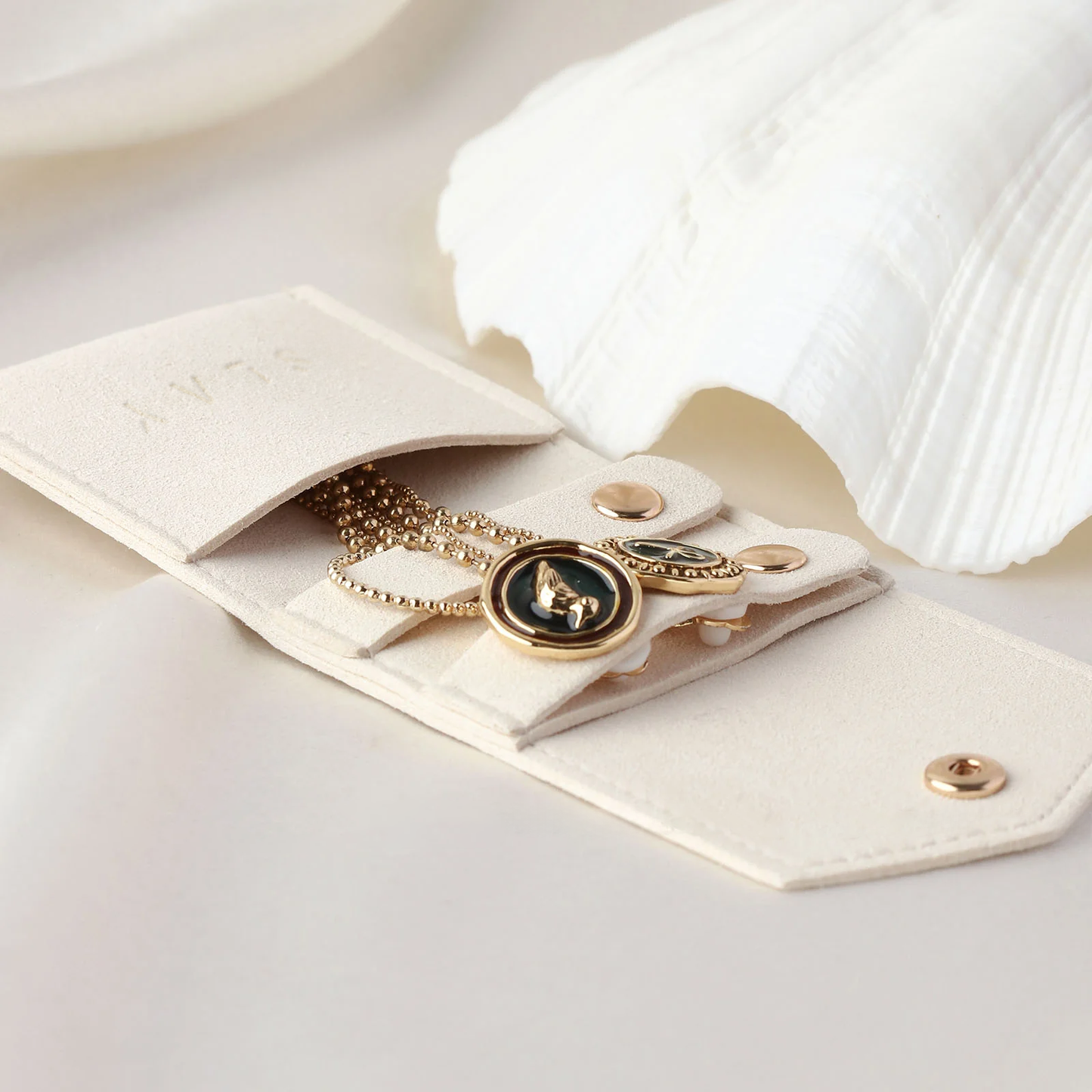 Mini Jewelry Roll